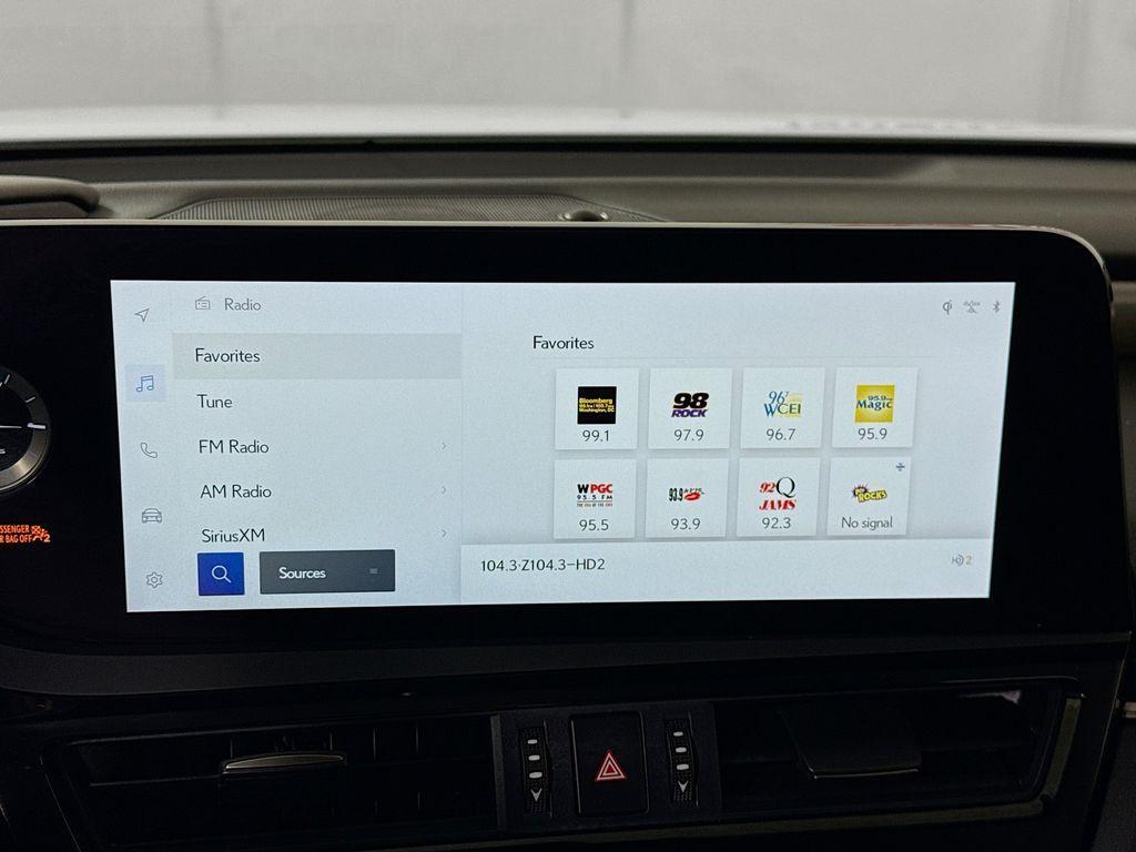 used 2023 Lexus ES 350 car, priced at $37,996