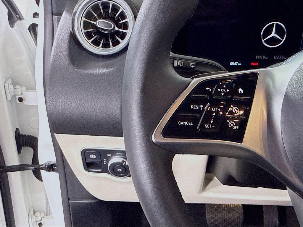 used 2025 Mercedes-Benz GLA 250 car, priced at $36,995