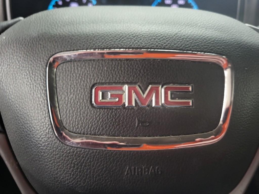 used 2018 GMC Canyon car, priced at $24,896