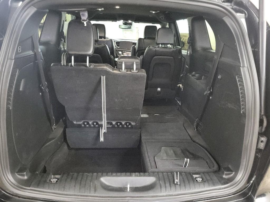 used 2025 Chrysler Pacifica car, priced at $32,564