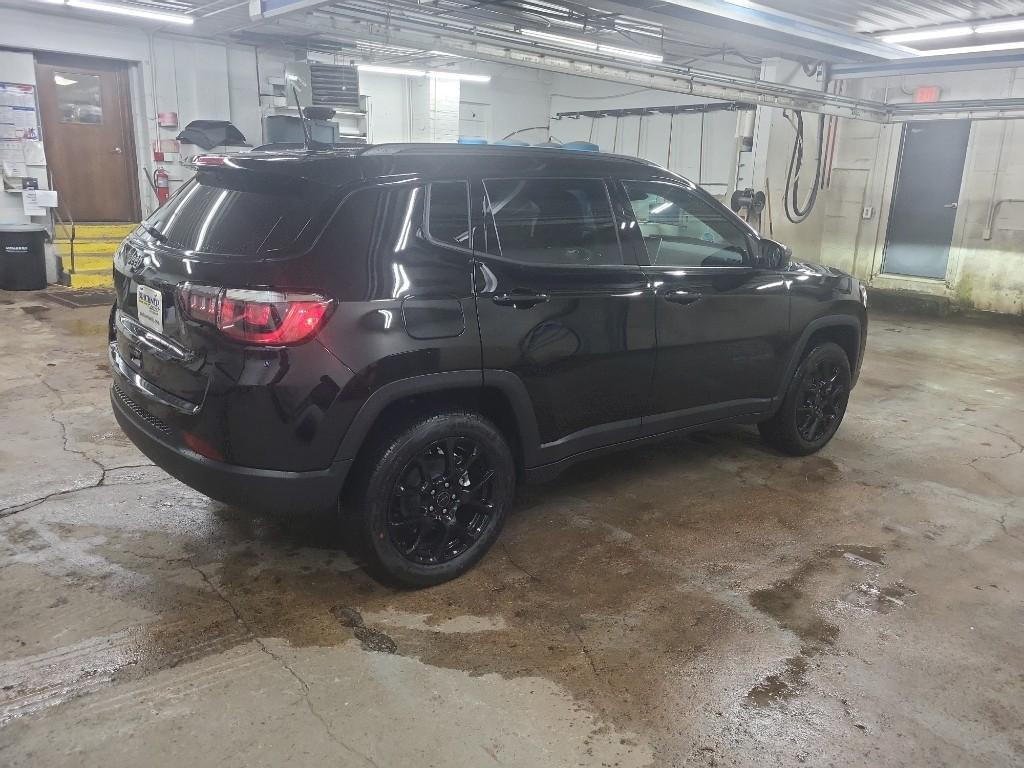 new 2026 Jeep Compass car, priced at $35,159