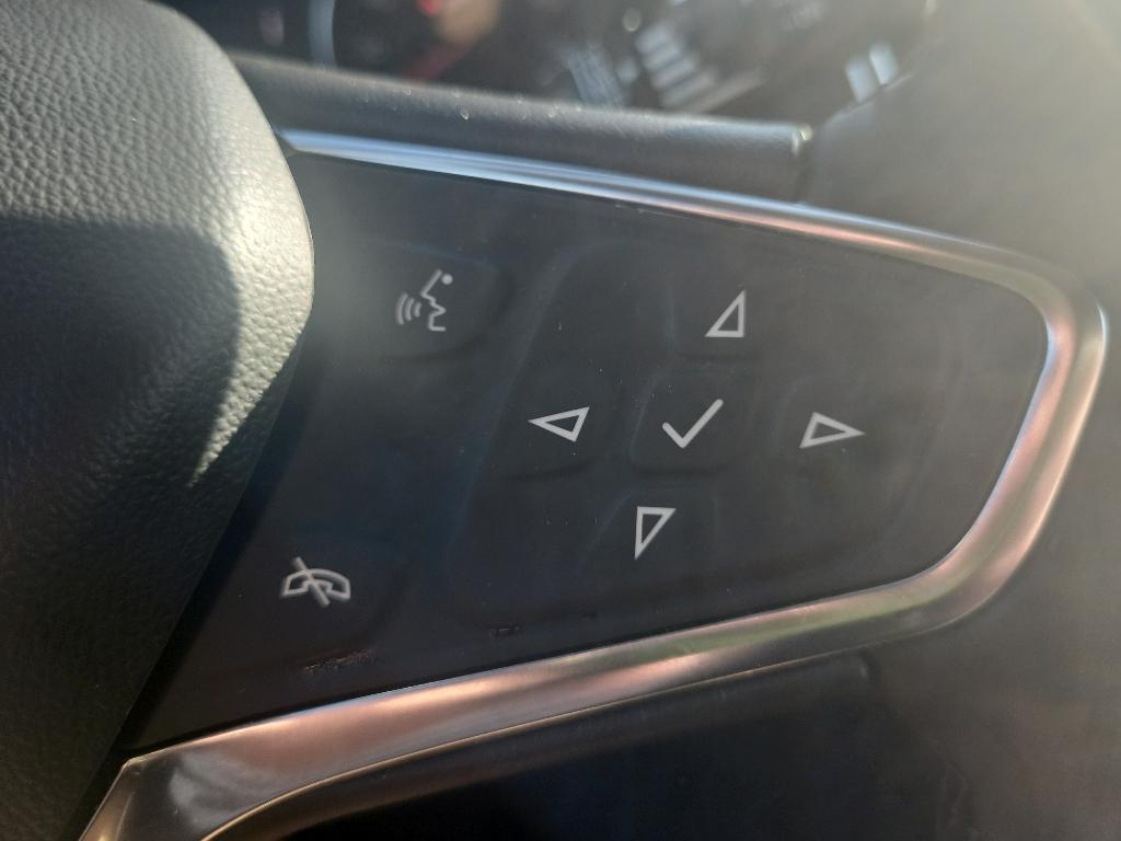 used 2024 Chevrolet Equinox car, priced at $22,825