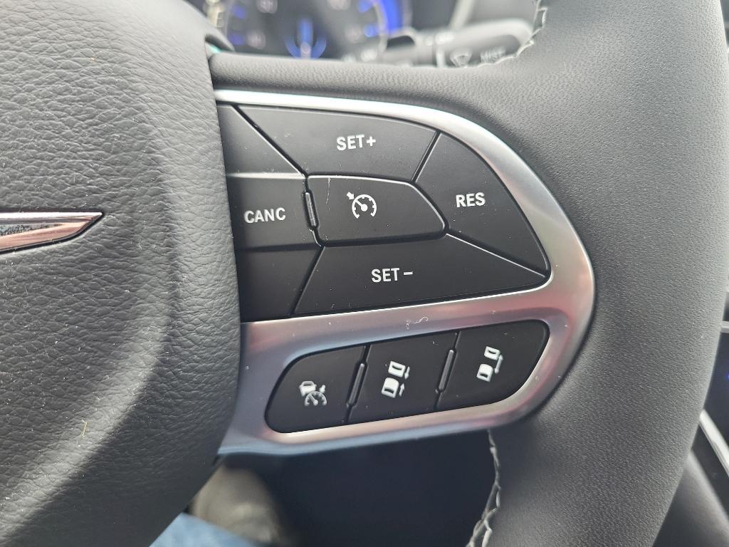 new 2026 Chrysler Pacifica car, priced at $47,474