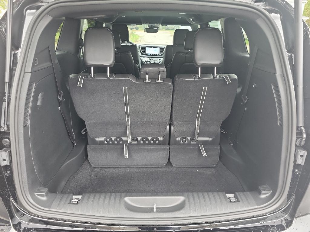 new 2026 Chrysler Pacifica car, priced at $47,474