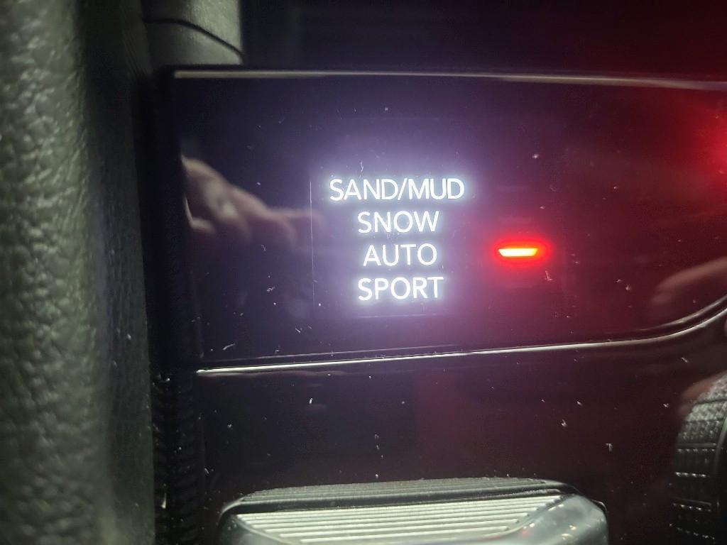 new 2026 Jeep Grand Cherokee car, priced at $47,615