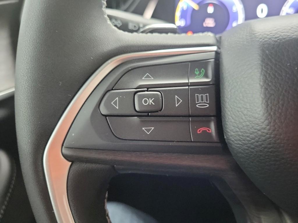 new 2026 Jeep Grand Cherokee car, priced at $47,615