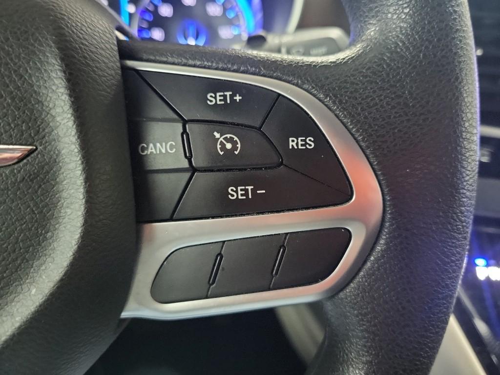 used 2017 Chrysler Pacifica car, priced at $7,967