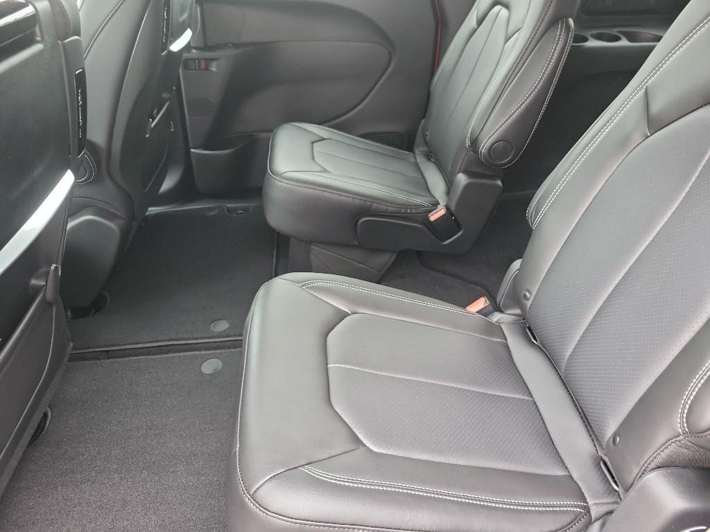 new 2026 Chrysler Pacifica car