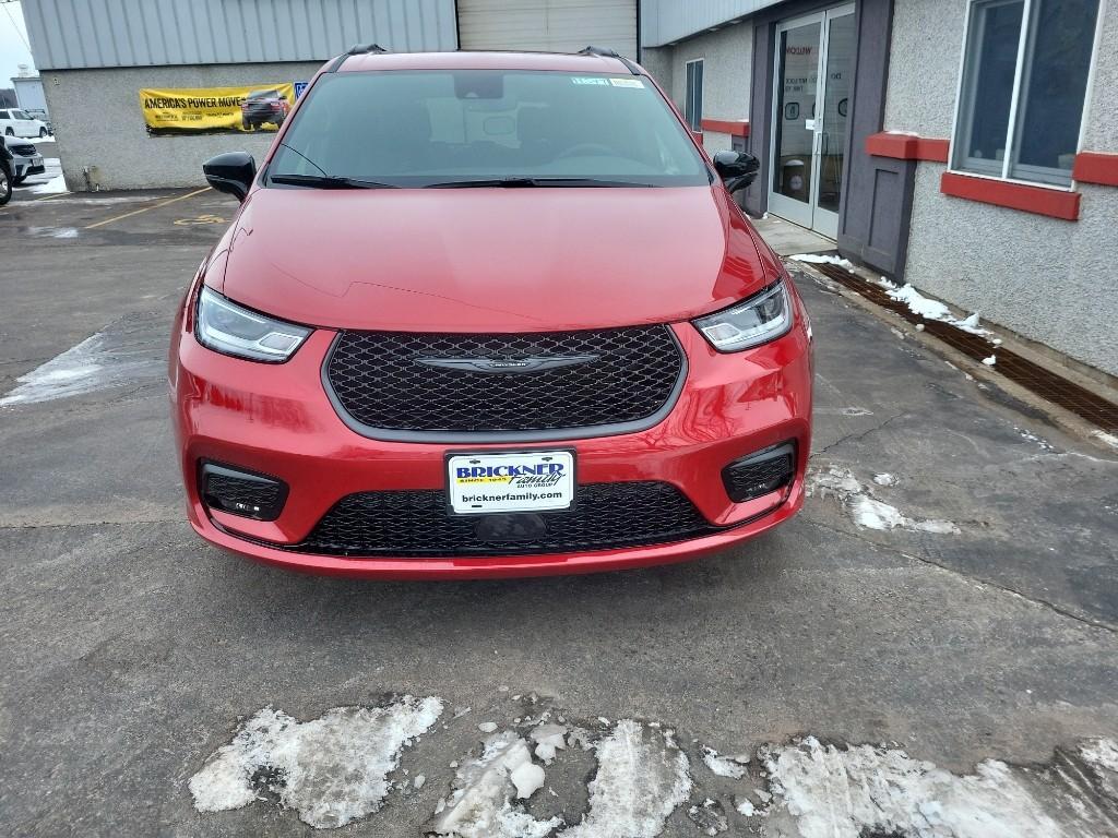 new 2026 Chrysler Pacifica car