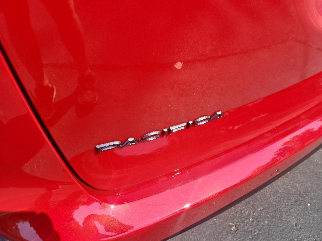 new 2025 Chrysler Pacifica car, priced at $45,947