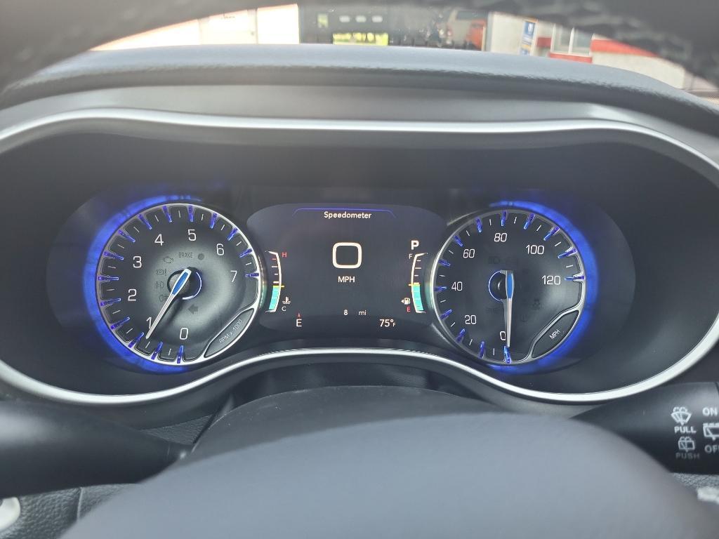 new 2025 Chrysler Pacifica car, priced at $45,947