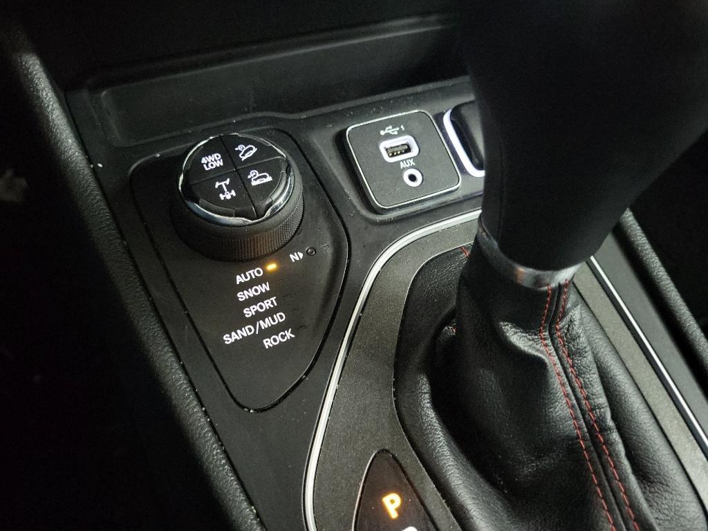 used 2022 Jeep Cherokee car, priced at $25,890