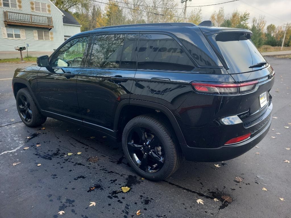 new 2025 Jeep Grand Cherokee car, priced at $55,486