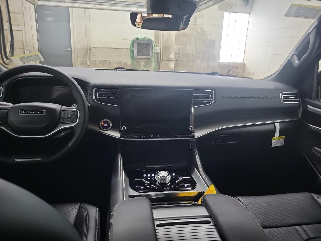 new 2026 Jeep Grand Wagoneer car, priced at $72,894