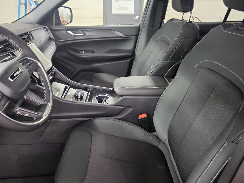 new 2026 Jeep Grand Cherokee car