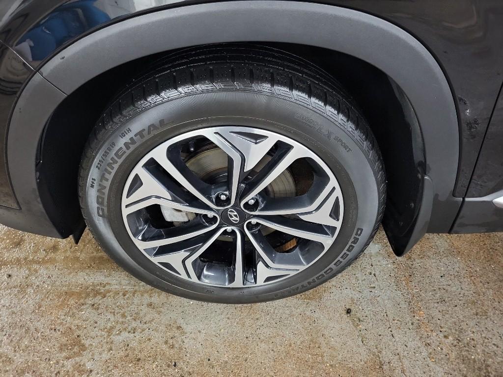 used 2020 Hyundai Santa Fe car, priced at $20,554