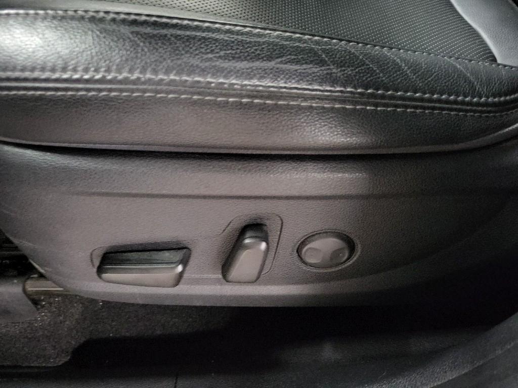 used 2020 Hyundai Santa Fe car, priced at $20,554