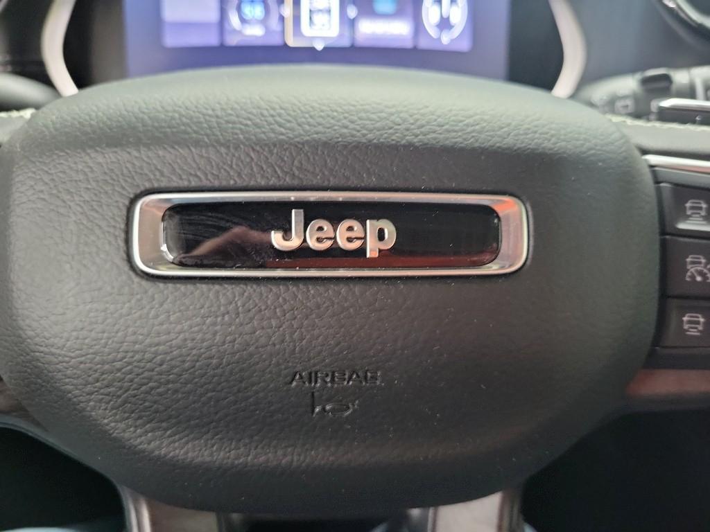 new 2026 Jeep Grand Cherokee car, priced at $52,758