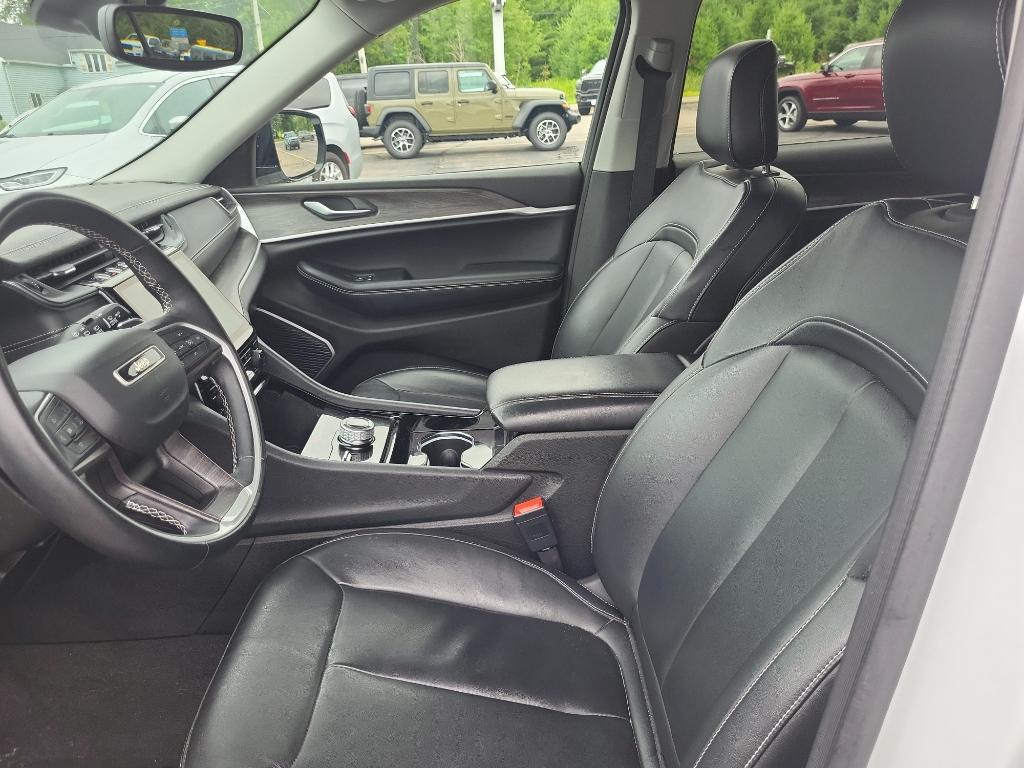 used 2022 Jeep Grand Cherokee L car, priced at $32,899