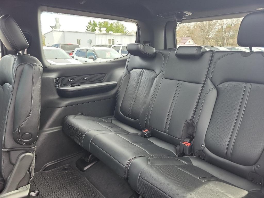 new 2026 Jeep Grand Wagoneer car, priced at $82,631