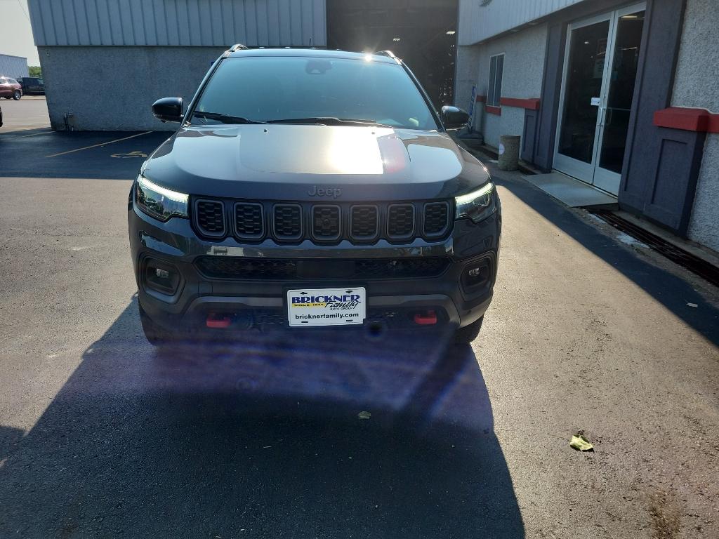 used 2024 Jeep Compass car, priced at $26,980
