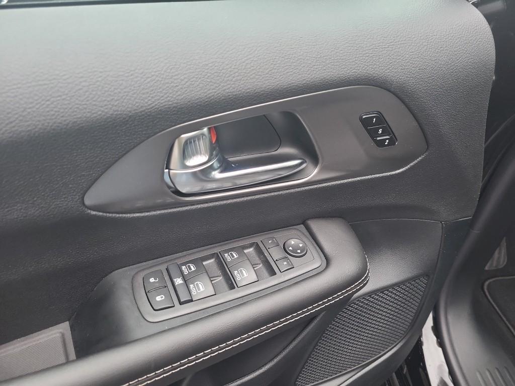 new 2026 Chrysler Pacifica car, priced at $47,811