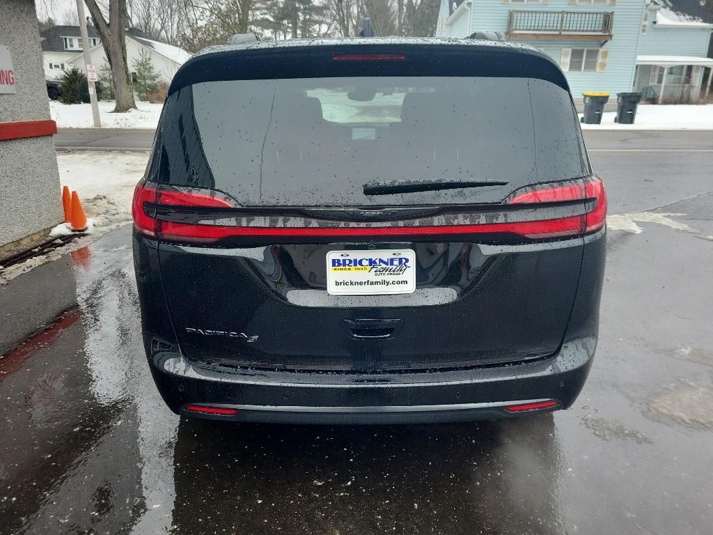 new 2026 Chrysler Pacifica car, priced at $47,811