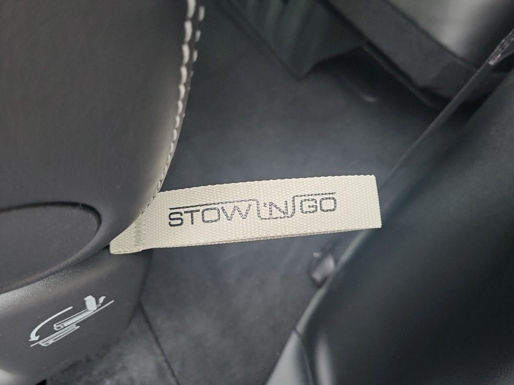 new 2026 Chrysler Pacifica car, priced at $47,811