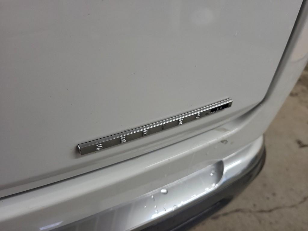 used 2024 Jeep Wagoneer car, priced at $43,931