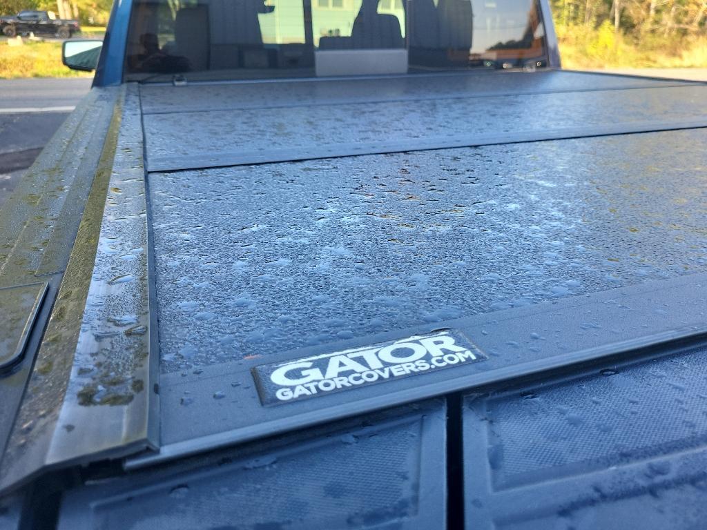 used 2022 GMC Sierra 1500 Limited car, priced at $39,990