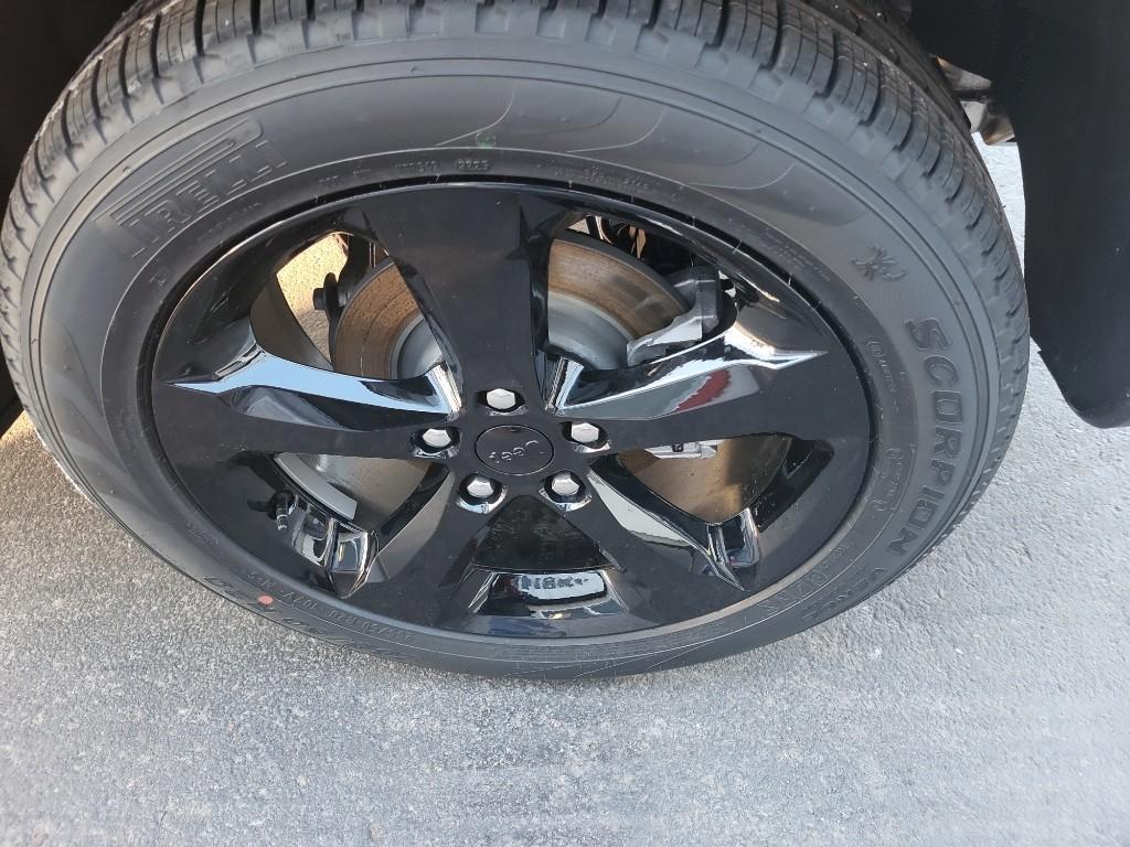 new 2025 Jeep Grand Cherokee car, priced at $52,343