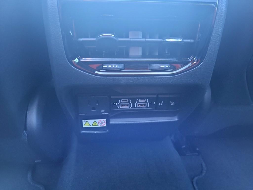 new 2025 Jeep Grand Cherokee car, priced at $52,343