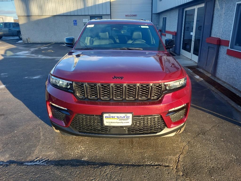 new 2025 Jeep Grand Cherokee car, priced at $52,343
