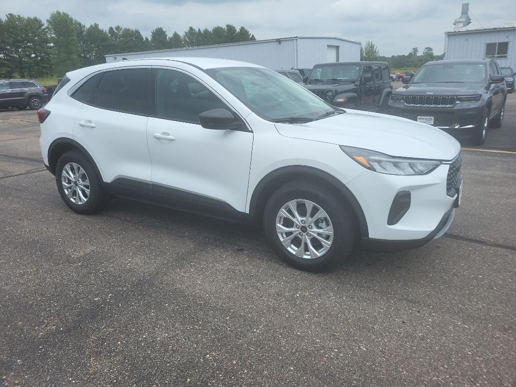 used 2023 Ford Escape car, priced at $25,249
