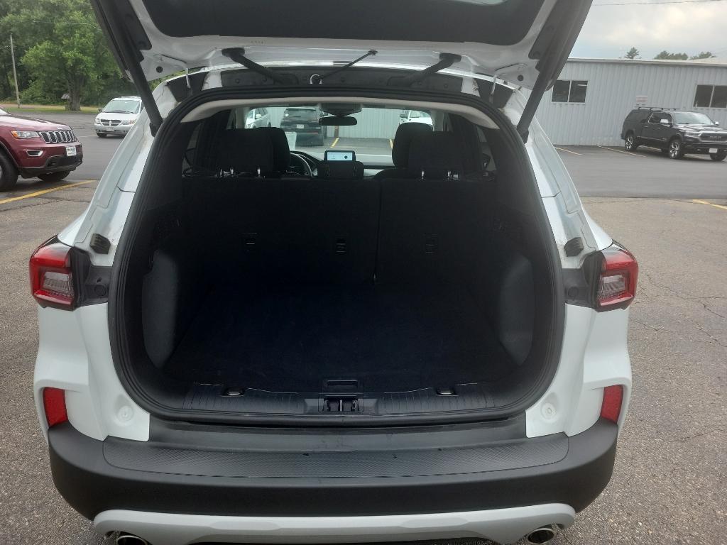 used 2023 Ford Escape car, priced at $25,249