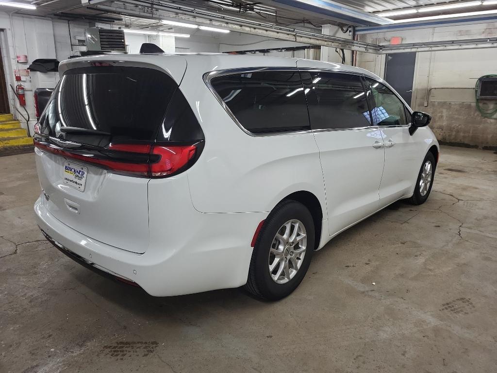 used 2025 Chrysler Pacifica car, priced at $32,880