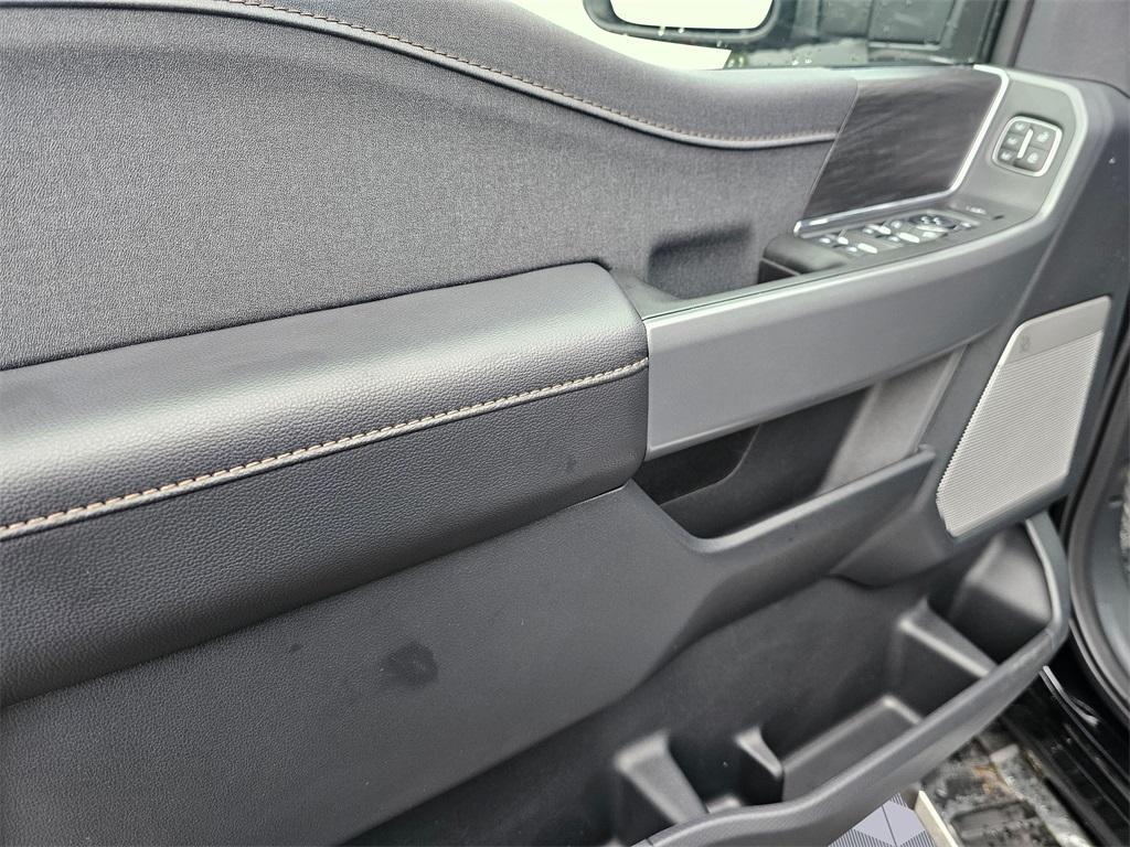 new 2025 Ford F-150 car, priced at $77,195