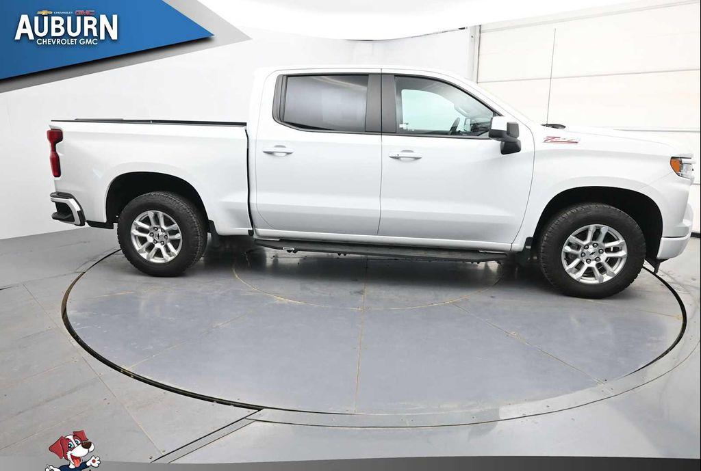 used 2022 Chevrolet Silverado 1500 car, priced at $37,990
