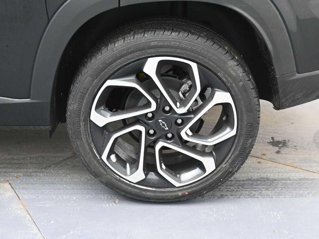 new 2026 Chevrolet Trax car, priced at $27,590