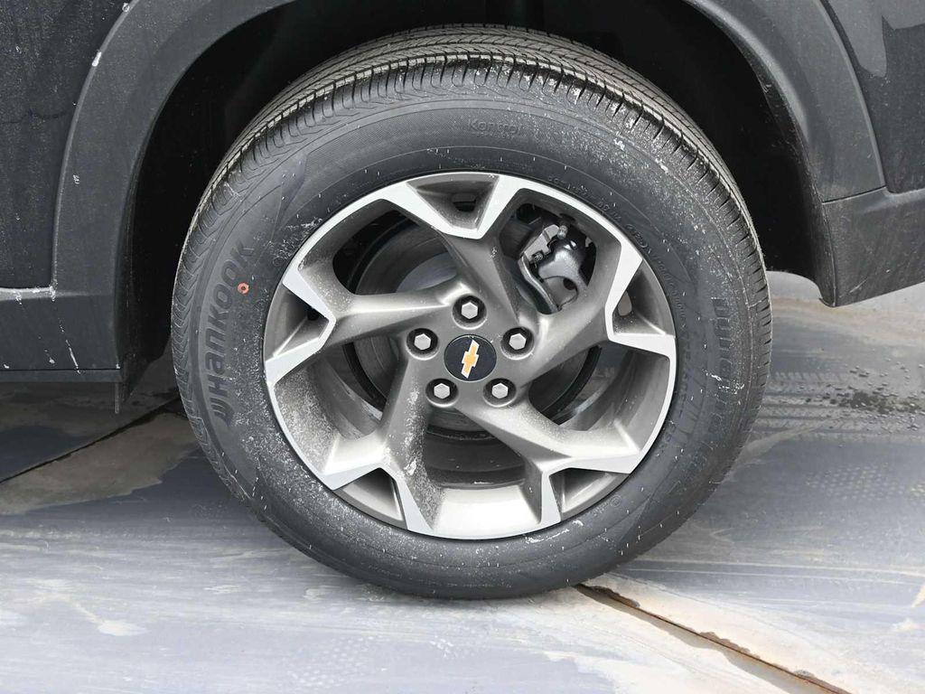 new 2026 Chevrolet Trax car, priced at $25,090
