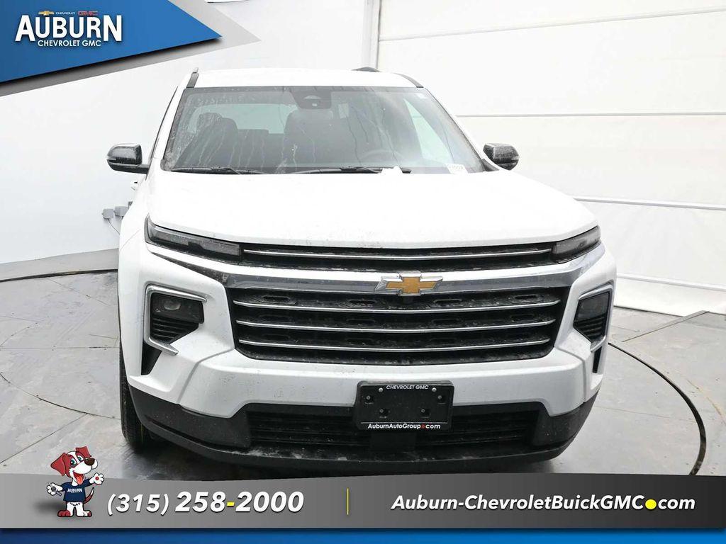 new 2026 Chevrolet Traverse car, priced at $45,795