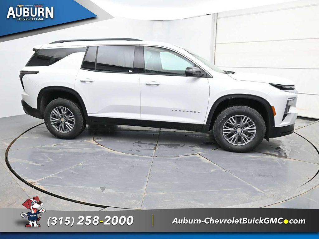 new 2026 Chevrolet Traverse car, priced at $45,795