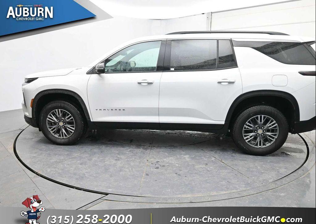 new 2026 Chevrolet Traverse car, priced at $45,795