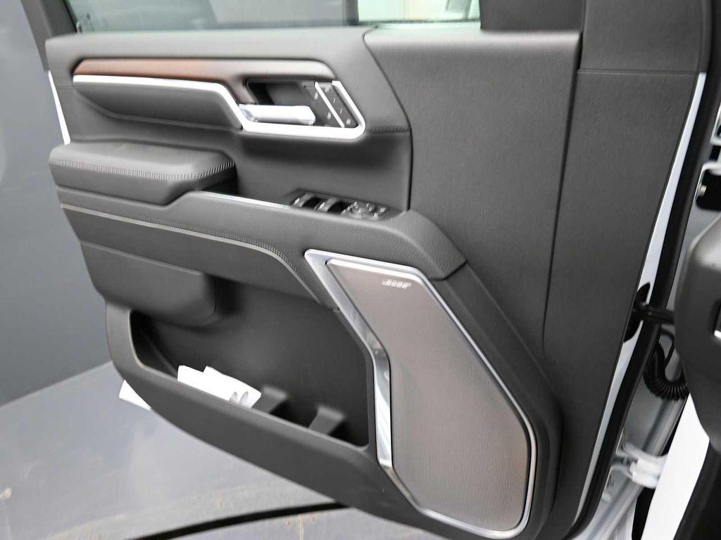 new 2026 GMC Sierra 2500 car, priced at $87,460