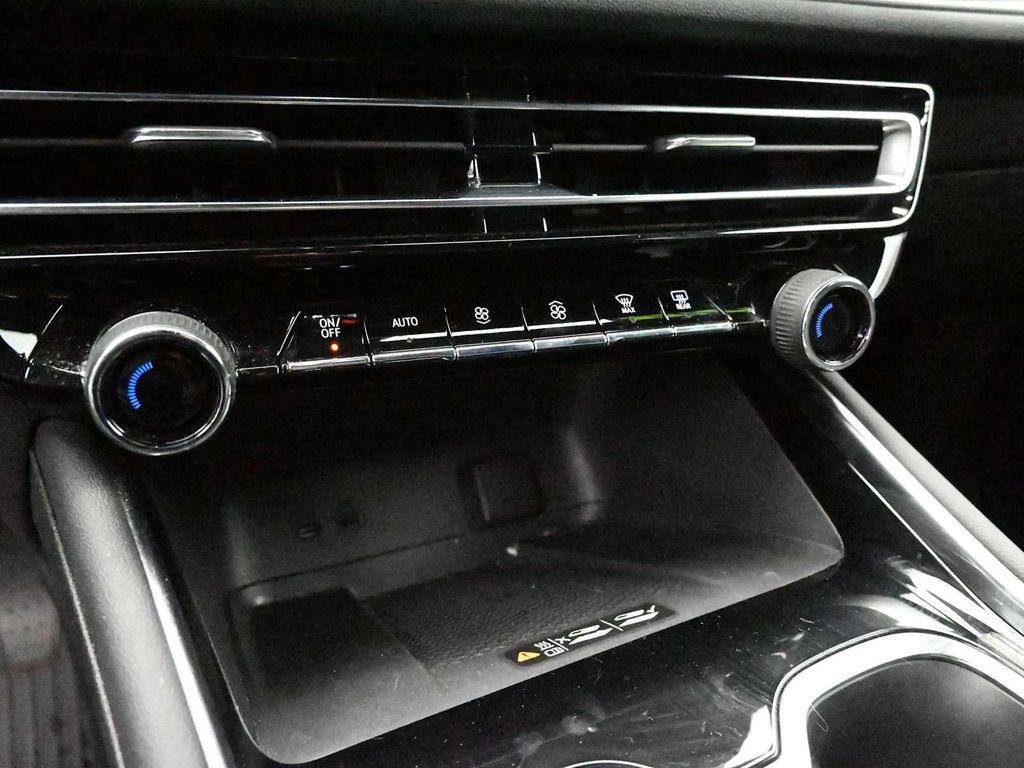 used 2024 Chevrolet Traverse car, priced at $34,661