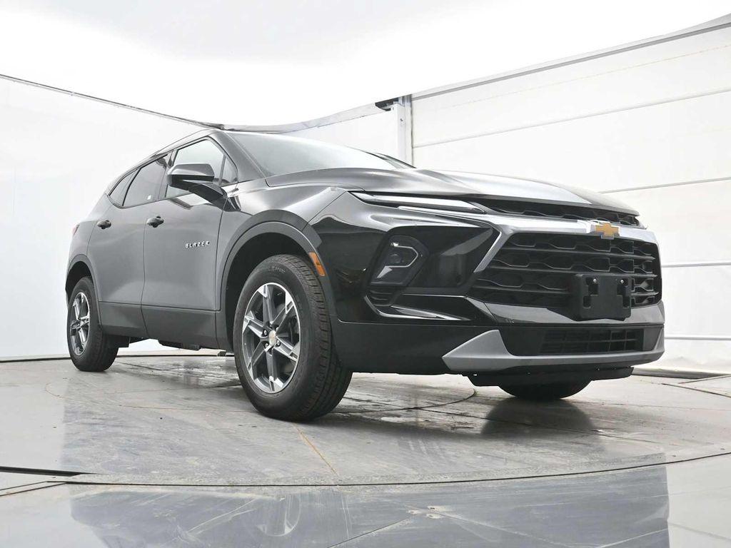 new 2026 Chevrolet Blazer car, priced at $40,020