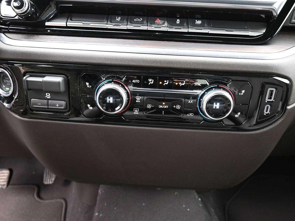 new 2026 GMC Sierra 2500 car, priced at $69,180