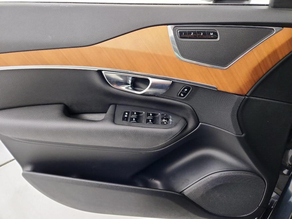 used 2021 Volvo XC90 Recharge Plug-In Hybrid car, priced at $31,998