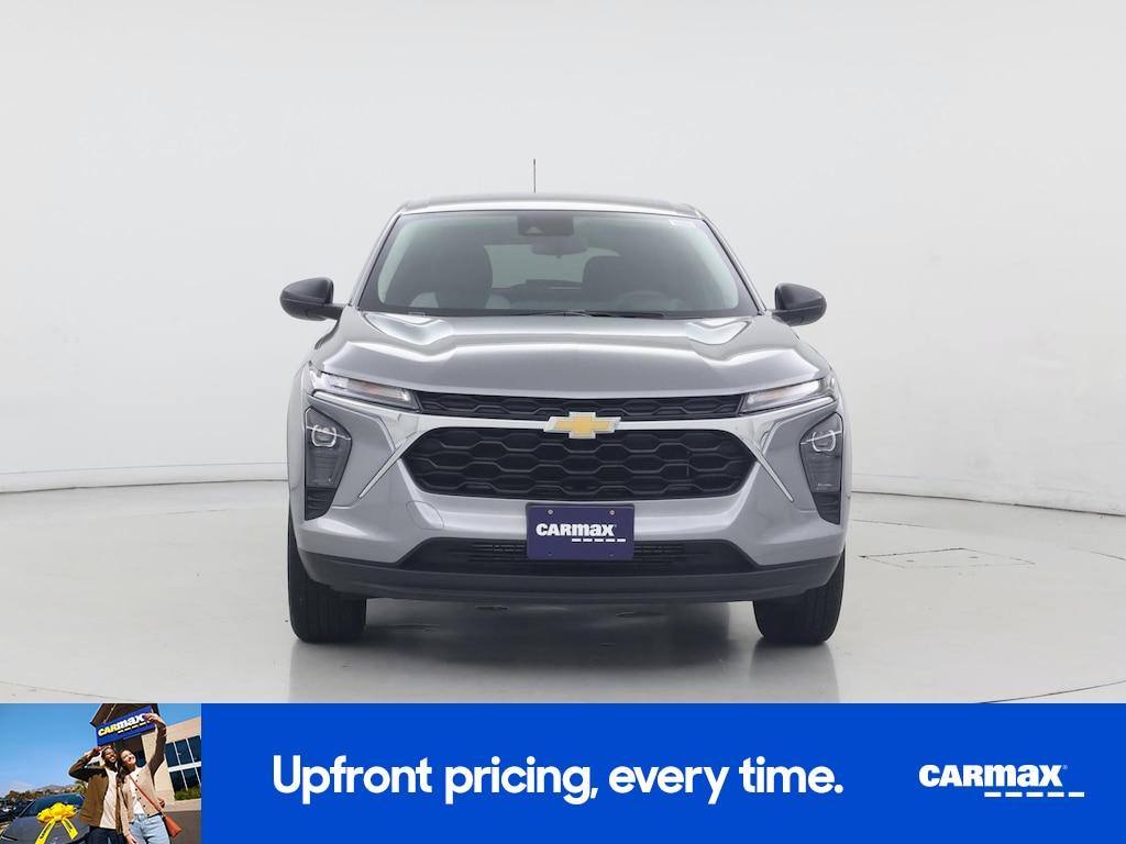used 2025 Chevrolet Trax car, priced at $21,998