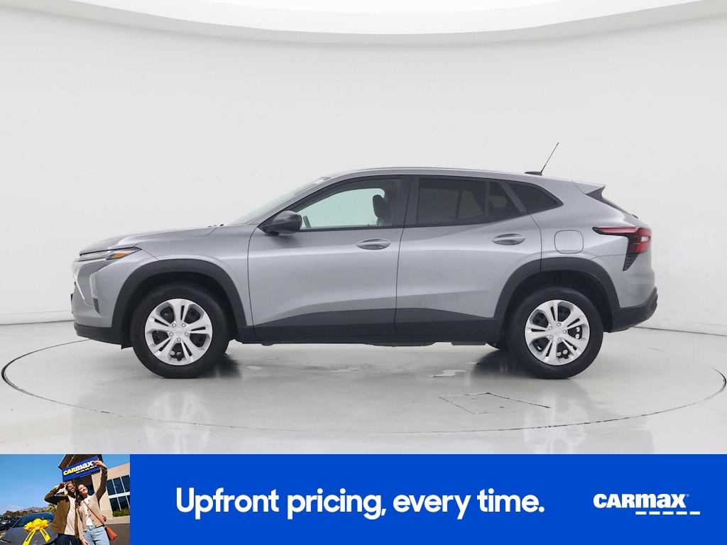 used 2025 Chevrolet Trax car, priced at $21,998
